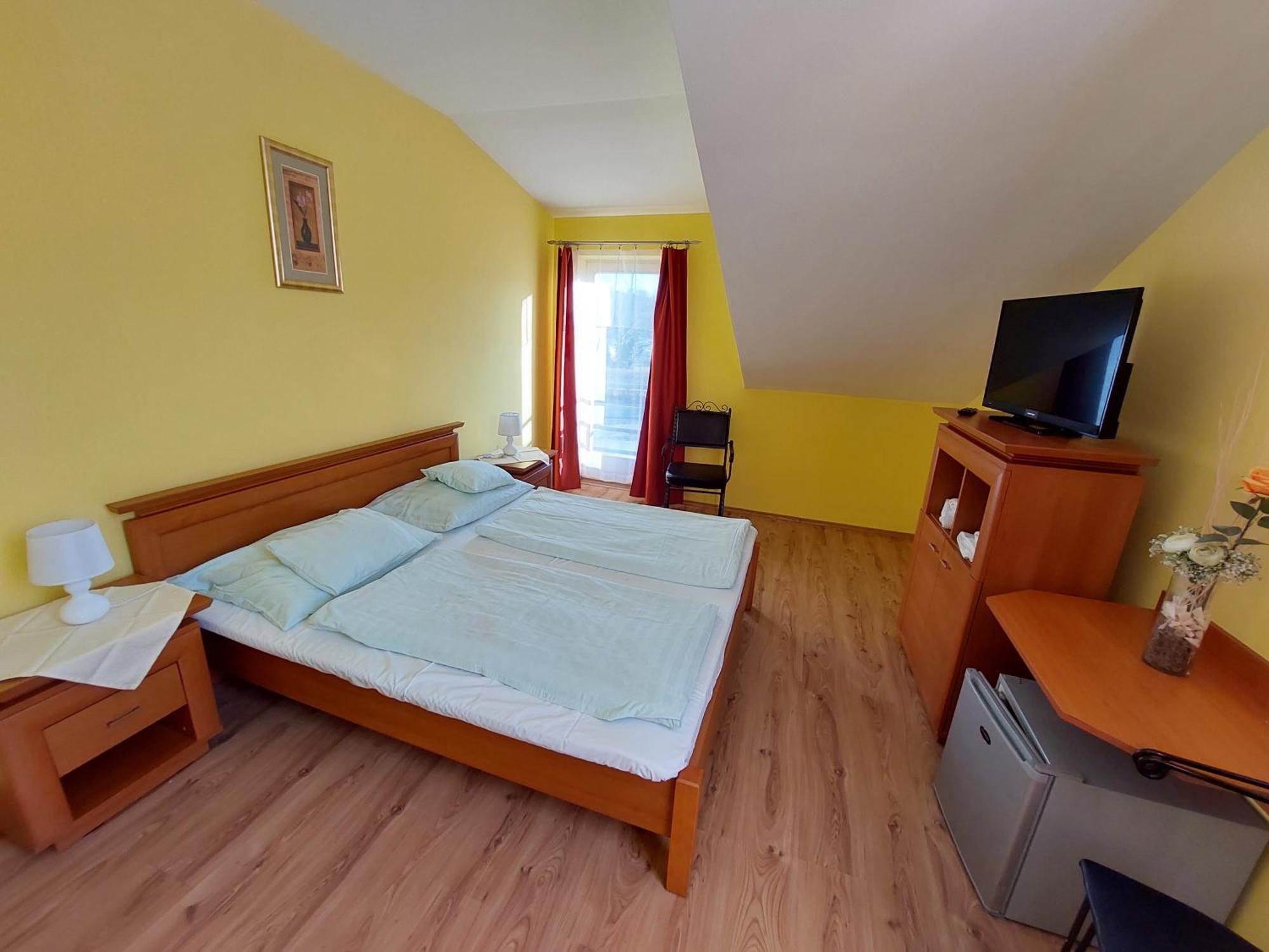 Bed and Breakfast Toscana Etterem Es Panzio Zalacsány Zewnętrze zdjęcie