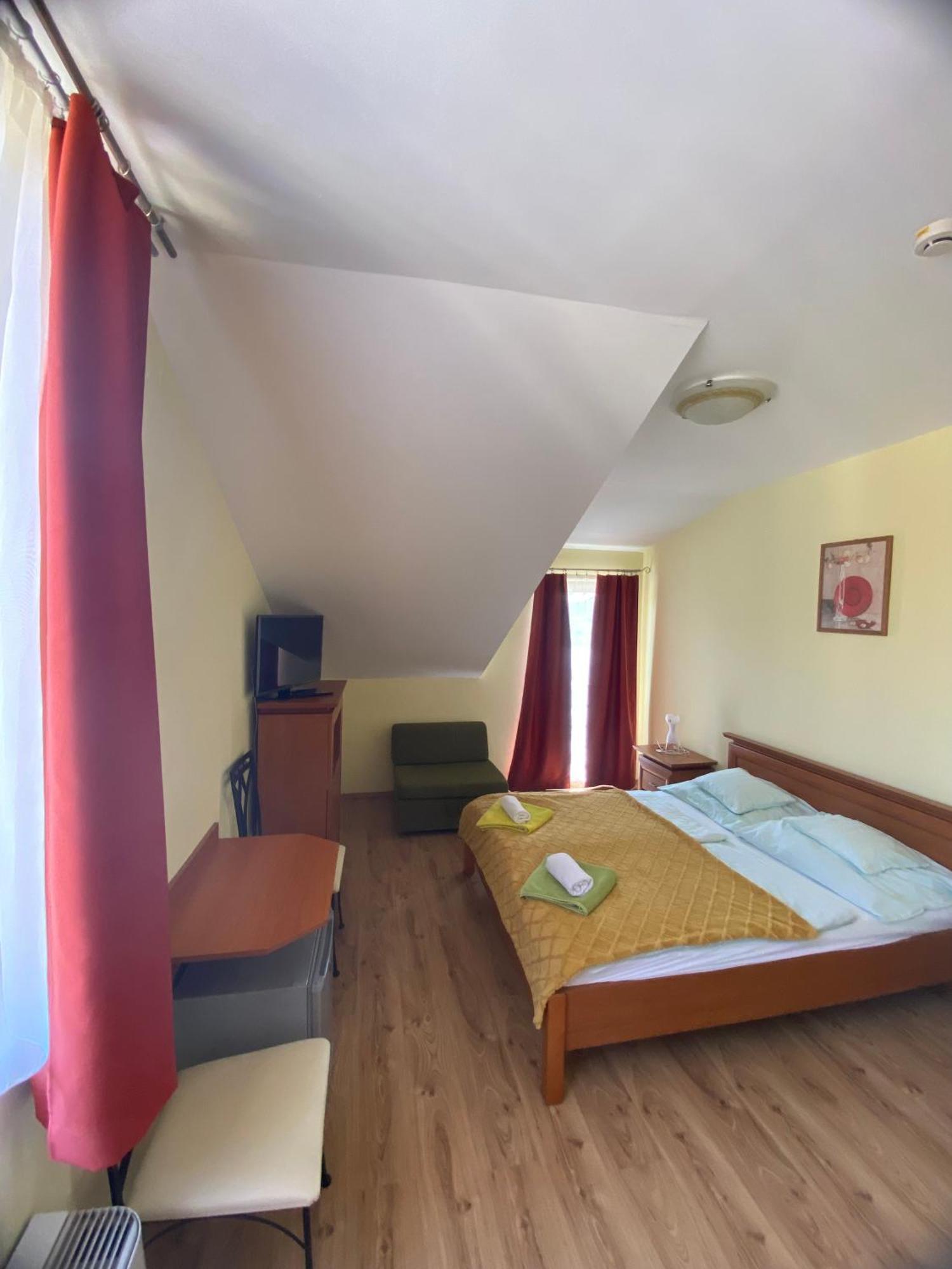 Bed and Breakfast Toscana Etterem Es Panzio Zalacsány Zewnętrze zdjęcie