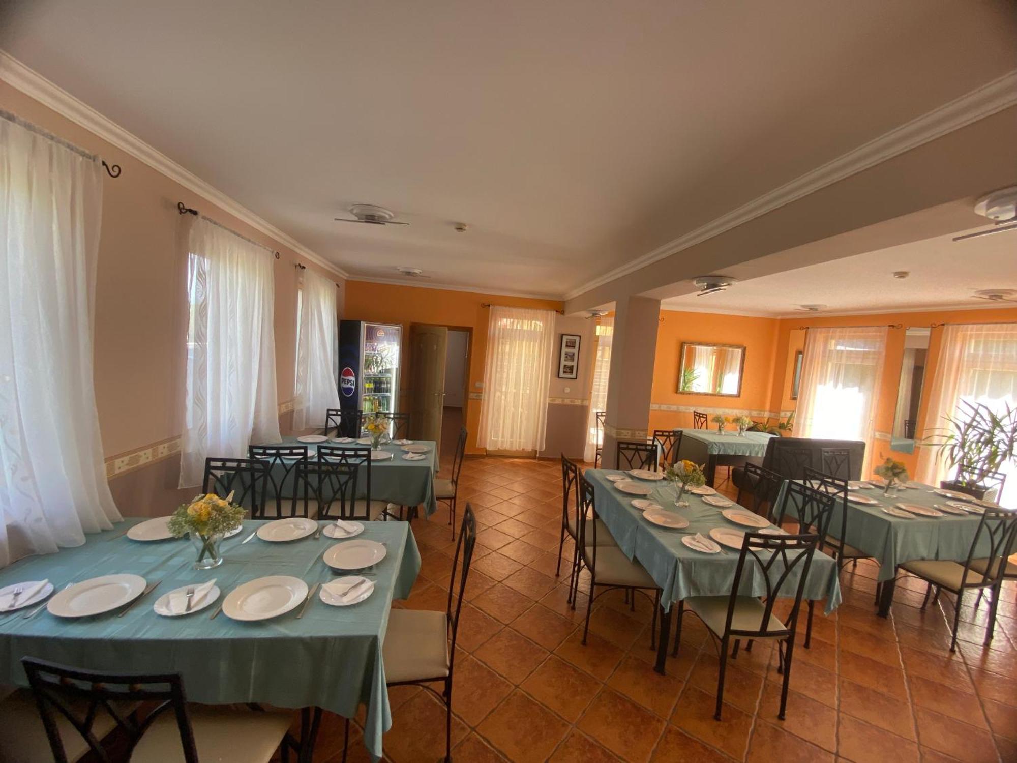 Bed and Breakfast Toscana Etterem Es Panzio Zalacsány Zewnętrze zdjęcie