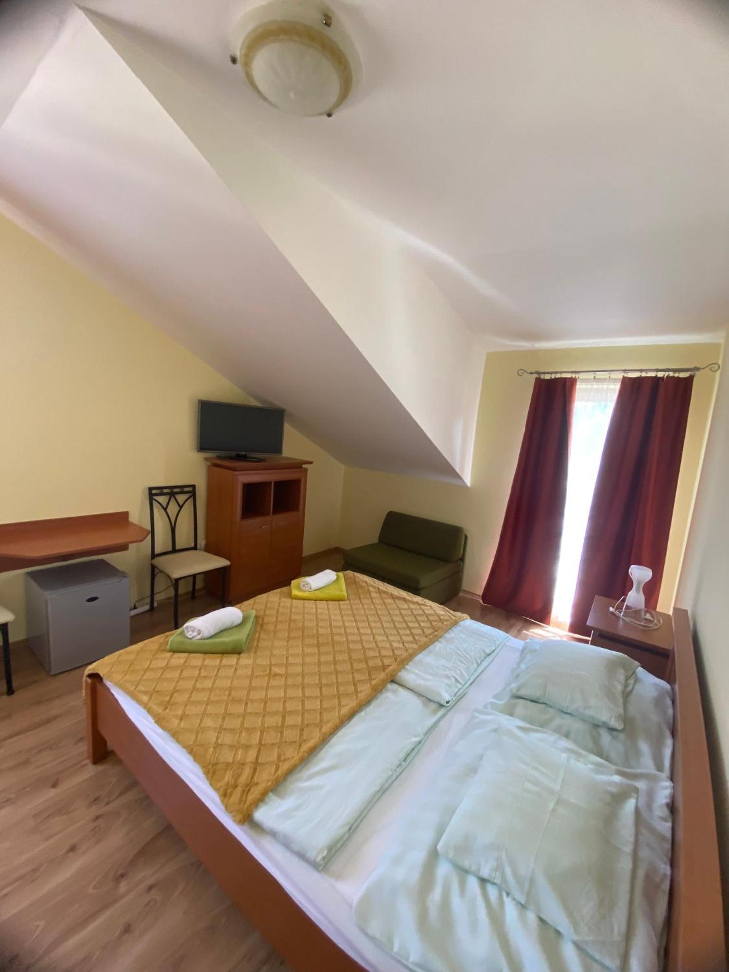 Bed and Breakfast Toscana Etterem Es Panzio Zalacsány Zewnętrze zdjęcie