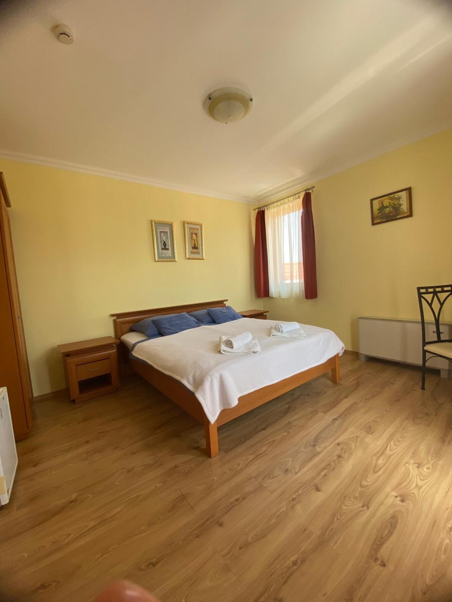 Bed and Breakfast Toscana Etterem Es Panzio Zalacsány Zewnętrze zdjęcie