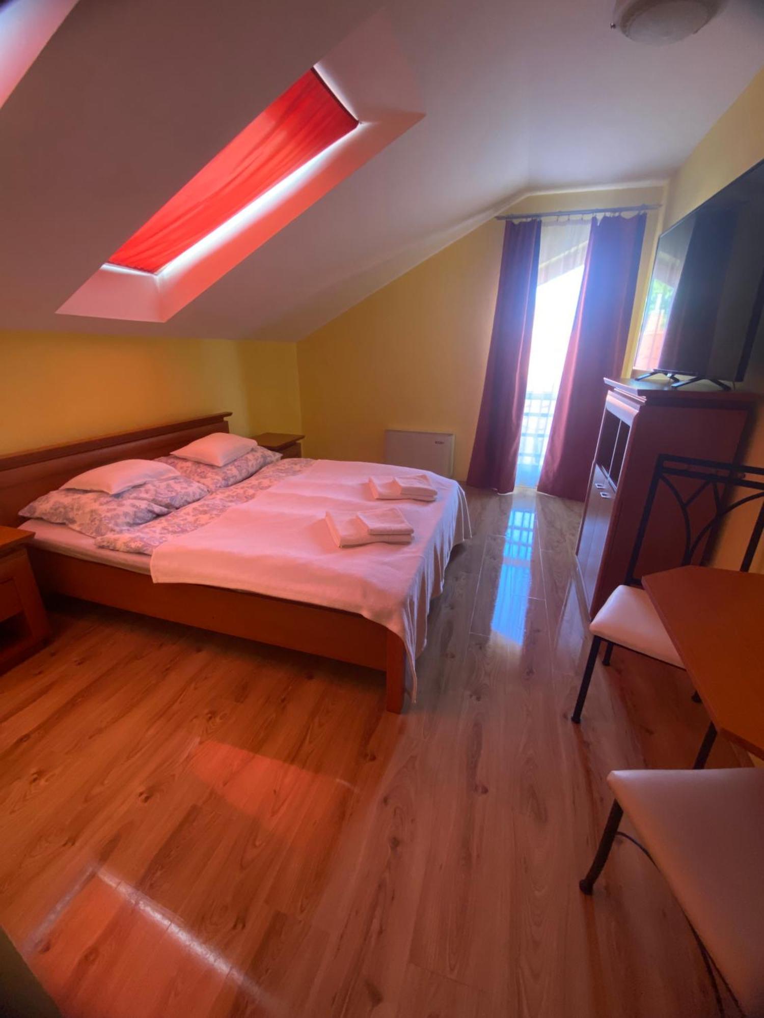 Bed and Breakfast Toscana Etterem Es Panzio Zalacsány Zewnętrze zdjęcie