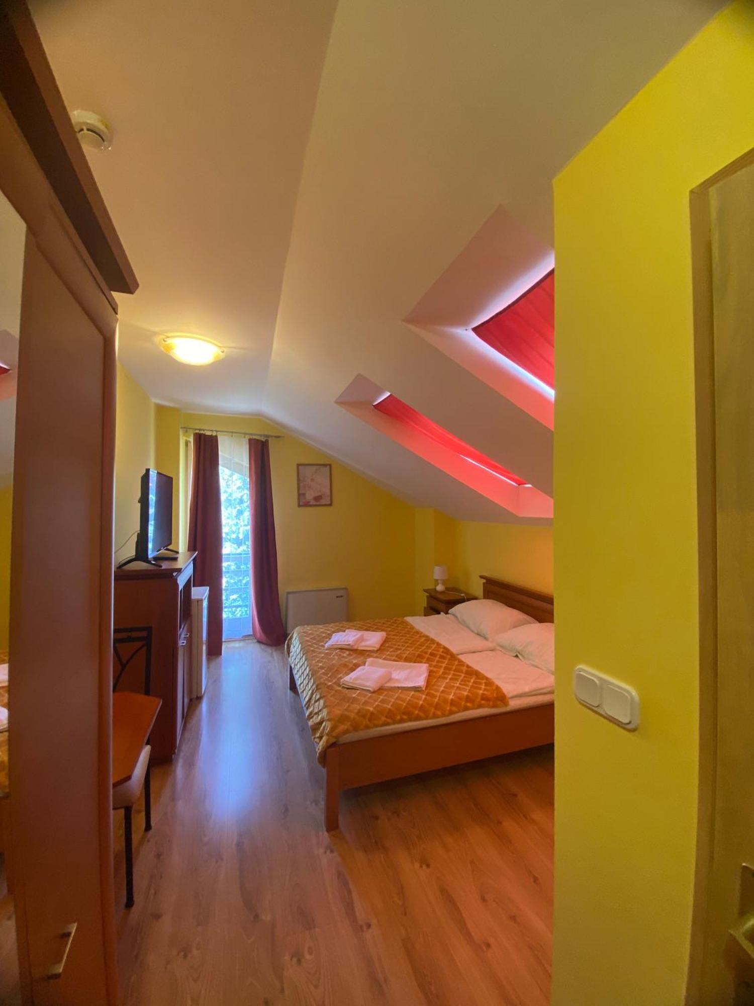 Bed and Breakfast Toscana Etterem Es Panzio Zalacsány Zewnętrze zdjęcie